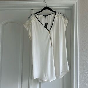White and Black Express Top! (Never Worn)